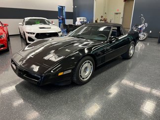 Used 1987 Chevrolet Corvette Convertible image 1