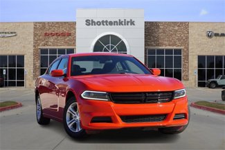 Used 2022 Dodge Charger SXT image 1