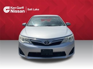 Used 2012 Toyota Camry L image 1