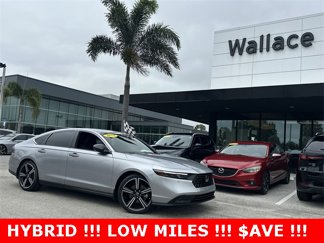 Used 2023 Honda Accord Sport image 1