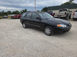 Used 2000 Hyundai Elantra GLS image 1