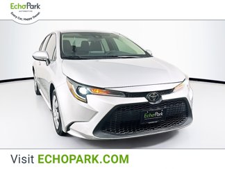 Used 2020 Toyota Corolla LE image 1