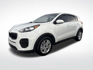Used 2017 Kia Sportage LX image 1