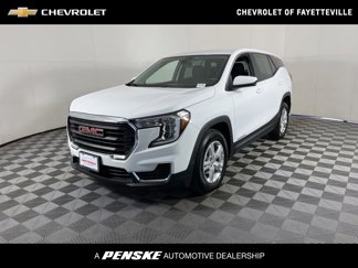 Certified 2024 GMC Terrain SLE image 1