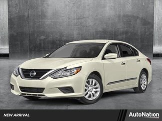 Used 2016 Nissan Altima 2.5 SV image 1