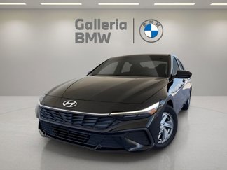 Used 2024 Hyundai Elantra SE image 1