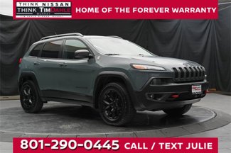 Used 2015 Jeep Cherokee Trailhawk image 1