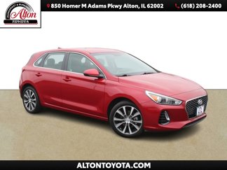 Used 2019 Hyundai Elantra GT image 1