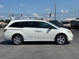 Used 2013 Honda Odyssey Touring video 2