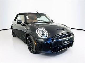 Certified 2023 MINI Cooper S w/ Signature Upholstery Package image 1
