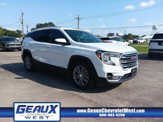 Used 2024 GMC Terrain SLT image 1