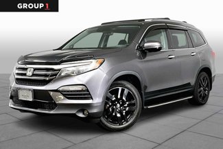Used 2017 Honda Pilot Elite image 1