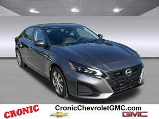 Used 2023 Nissan Altima 2.5 S image 1