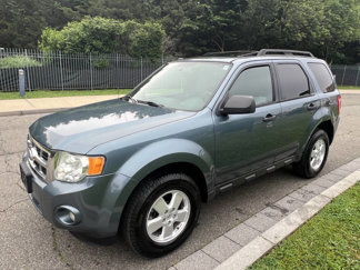 Used 2011 Ford Escape XLT w/ 201A Rapid Spec Order Code image 1