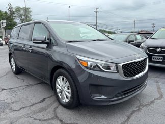 Used 2017 Kia Sedona LX image 1