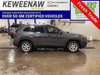 Used 2017 Jeep Cherokee Latitude image 1