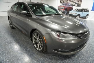 Used 2015 Chrysler 200 S image 1