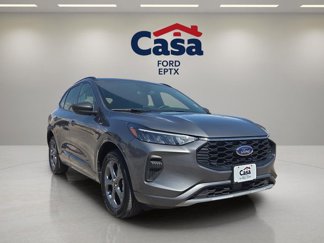 Used 2023 Ford Escape ST-Line image 1