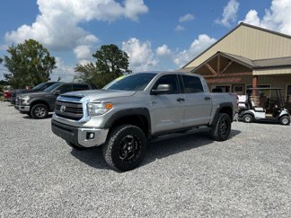 Used 2015 Toyota Tundra SR5 image 1