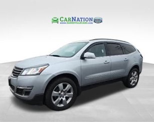 Used 2017 Chevrolet Traverse LT w/ Style and Technology Package image 1