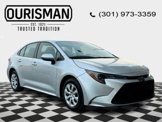 Used 2020 Toyota Corolla LE w/ Carpet Mat Package (TMS) image 1