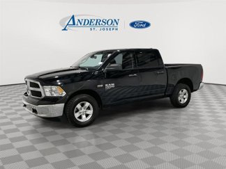 Used 2022 RAM 1500 SLT image 1