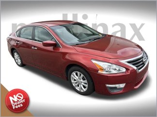 Used 2014 Nissan Altima 2.5 S w/ Display Audio Package image 1