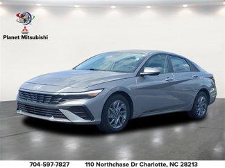 Used 2024 Hyundai Elantra SEL video 1