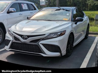 Used 2023 Toyota Camry XSE image 1