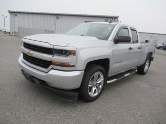 Used 2018 Chevrolet Silverado 1500 Custom w/ Trailering Package image 1