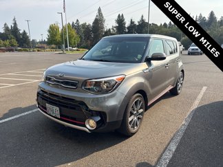 Used 2019 Kia Soul ! image 1