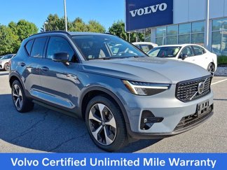 Certified 2023 Volvo XC40 B5 Plus w/ Driver Assist Package image 1