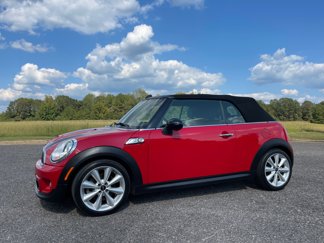 Used 2013 MINI Cooper S image 1