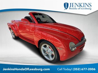 Used 2005 Chevrolet SSR w/ Preferred Equipment Group image 1