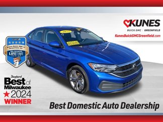 Used 2022 Volkswagen Jetta SE image 1