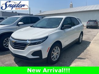 Used 2022 Chevrolet Equinox LS w/ LS Convenience Package image 1