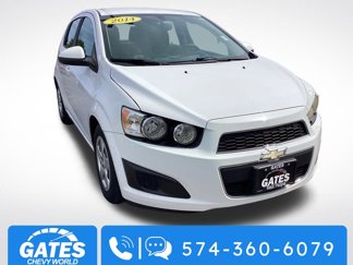 Used 2014 Chevrolet Sonic LS image 1