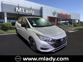 New 2025 Nissan Versa SR w/ Trunk Package image 1
