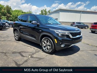 Certified 2022 Kia Seltos EX image 1