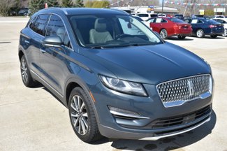 Used 2019 Lincoln MKC Reserve image 1