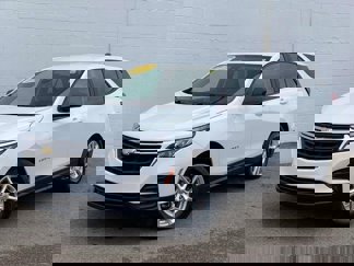 Used 2022 Chevrolet Equinox LS w/ LS Convenience Package image 1