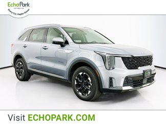 Used 2024 Kia Sorento S image 1