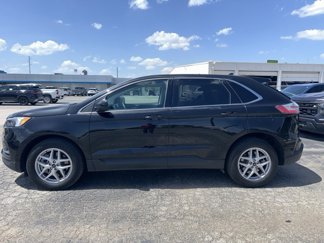 Used 2024 Ford Edge SEL image 1