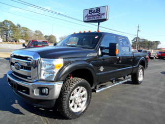 Used 2015 Ford F250 Lariat w/ Lariat Interior Package image 1