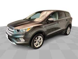 Used 2019 Ford Escape SE image 1
