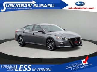 Used 2022 Nissan Altima 2.5 SR image 1
