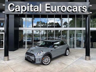 Used 2023 MINI Cooper S image 1