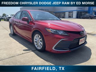 Used 2023 Toyota Camry LE image 1
