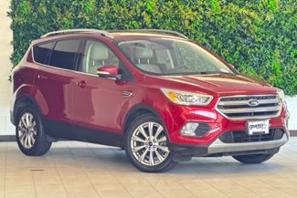 Used 2017 Ford Escape Titanium image 1