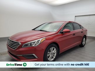 Used 2017 Hyundai Sonata SE image 1